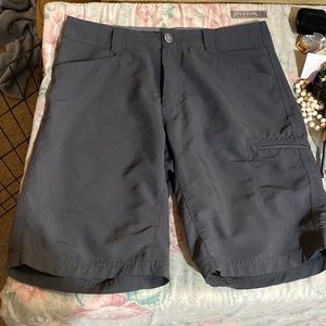 ZeroXposur Travel Series shorts size 32